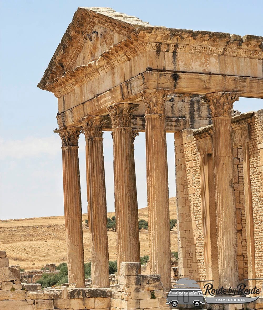 Ruinas romanas del Templo del Capitolio en Dougga, Patrimonio de la Humanidad